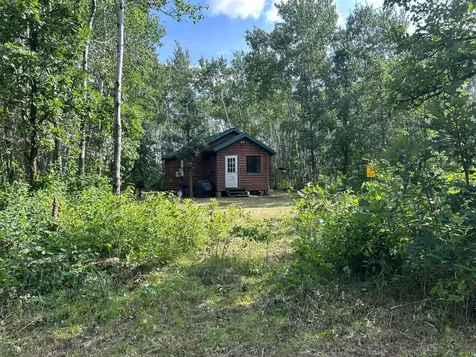 15891 450th Street NW Karlstad MN 56732