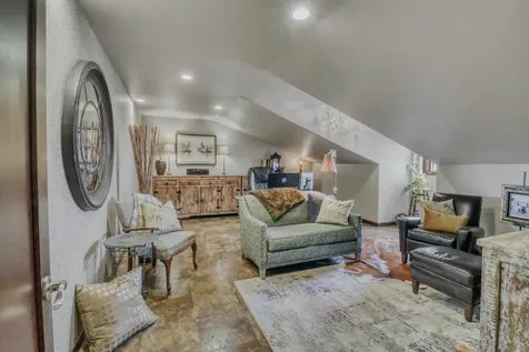 5827 Silverleaf Drive S Fargo ND 58104