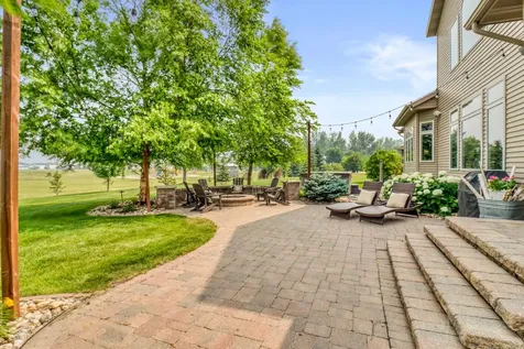 5827 Silverleaf Drive S Fargo ND 58104
