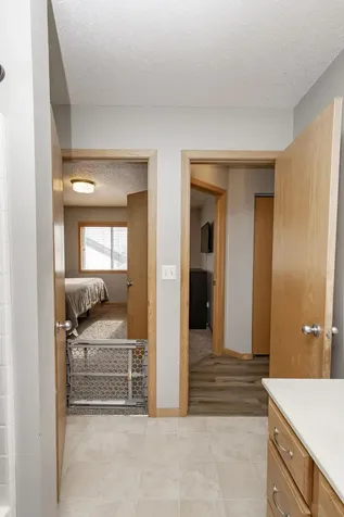 955 42nd Avenue W West Fargo ND 58078