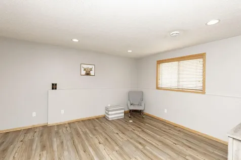955 42nd Avenue W West Fargo ND 58078
