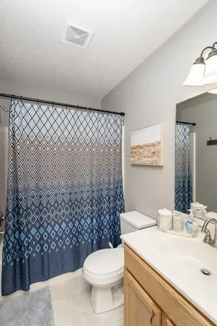 955 42nd Avenue W West Fargo ND 58078