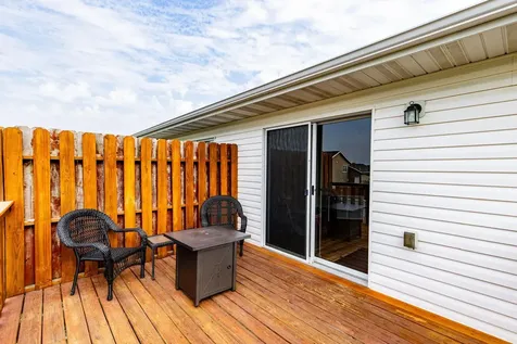 955 42nd Avenue W West Fargo ND 58078