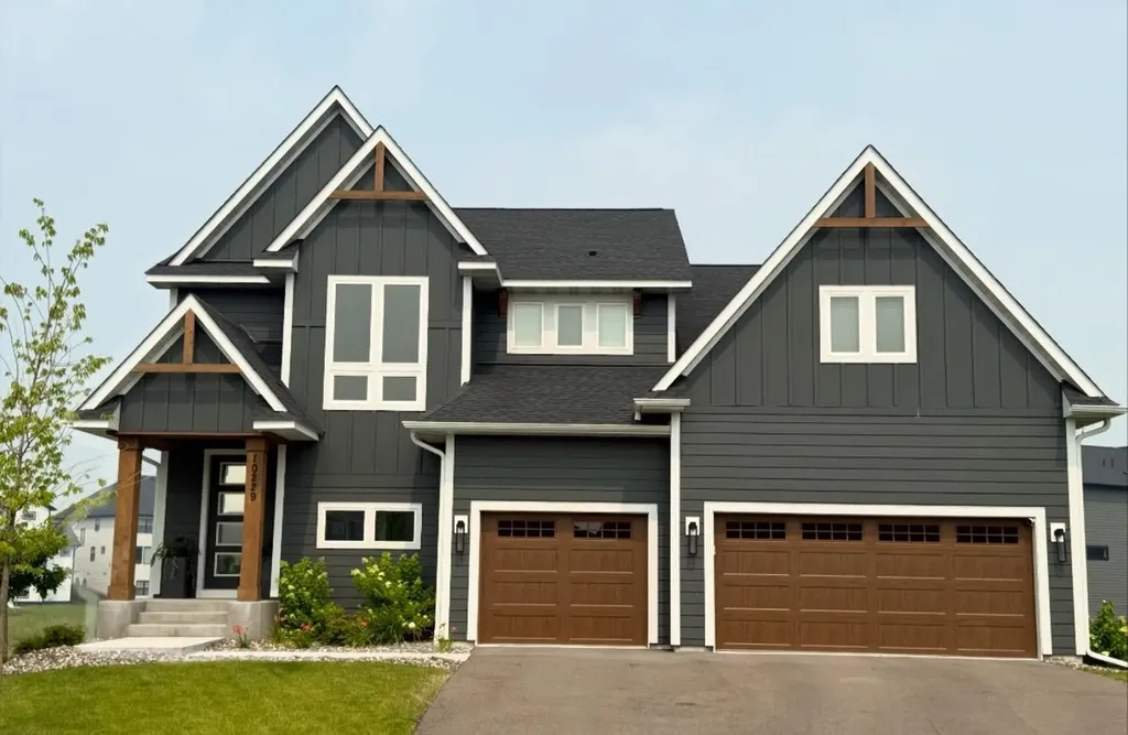 10229 Queensland Lane N Maple Grove MN 55311