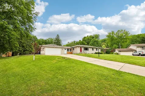 2717 Terrace Drive Burnsville MN 55337
