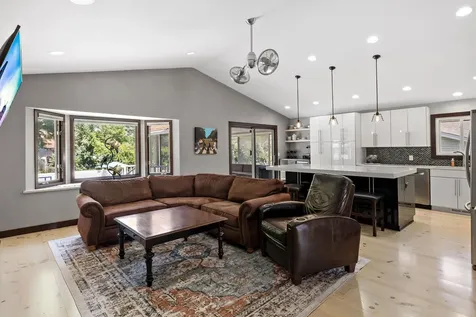 1016 Westview Drive Farmington MN 55024