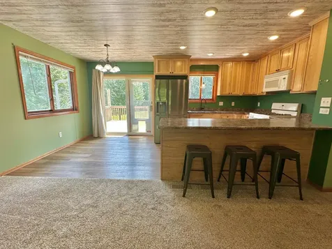 4829 253rd Street Wyoming MN 55092