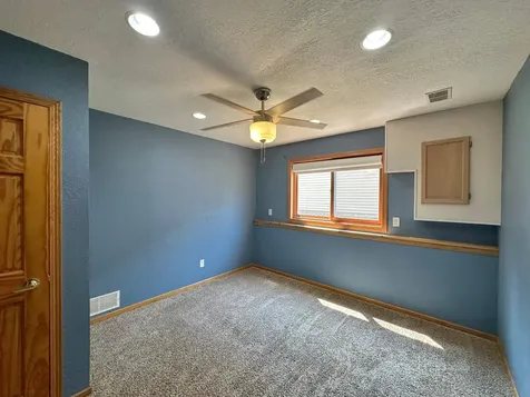 4829 253rd Street Wyoming MN 55092