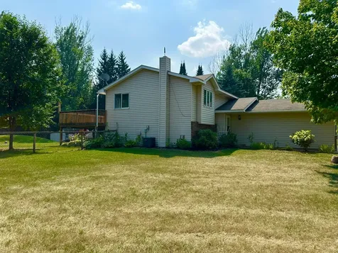 4829 253rd Street Wyoming MN 55092