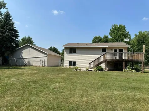 4829 253rd Street Wyoming MN 55092