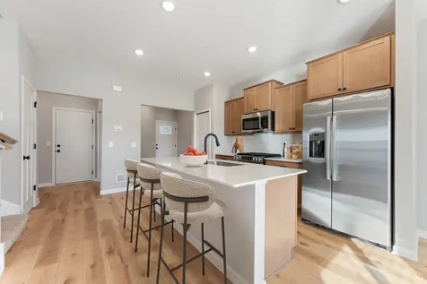 673 Tulare Terrace Newport MN 55055