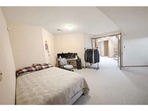 8992 Hidden Meadow Road Woodbury MN 55125