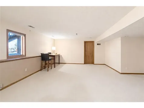 8992 Hidden Meadow Road Woodbury MN 55125