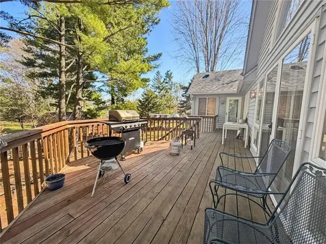 8992 Hidden Meadow Road Woodbury MN 55125