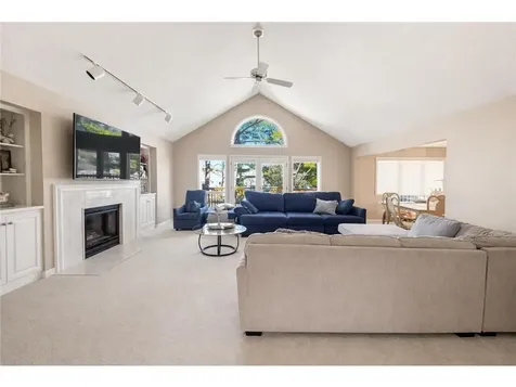 8992 Hidden Meadow Road Woodbury MN 55125