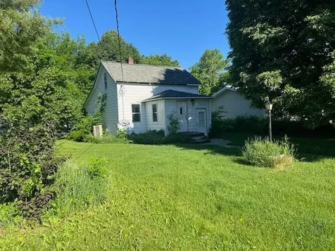 317 1st Avenue SW Hankinson ND 58041