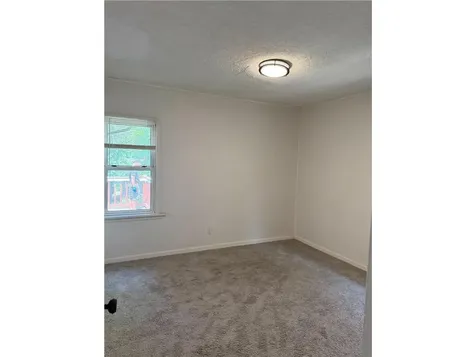 1173 Mclean Avenue Saint Paul MN 55106