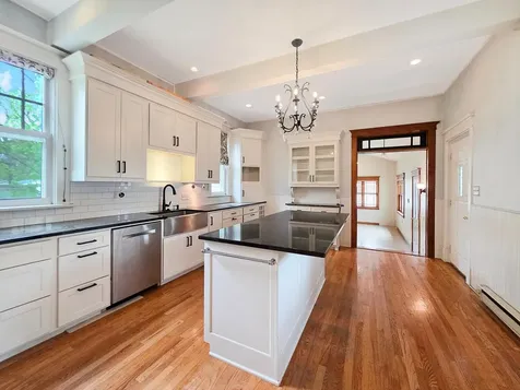 716 N Broadway Crookston MN 56716