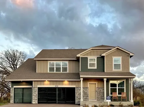 1641 Oak Creek Pass Chaska MN 55318