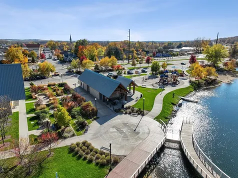 1641 Oak Creek Pass Chaska MN 55318