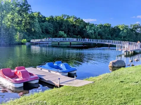 1641 Oak Creek Pass Chaska MN 55318
