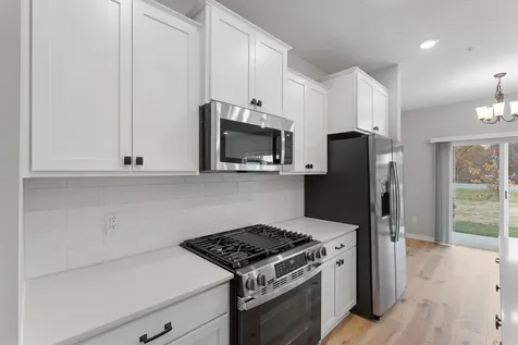 675 Tulare Terrace Newport MN 55055