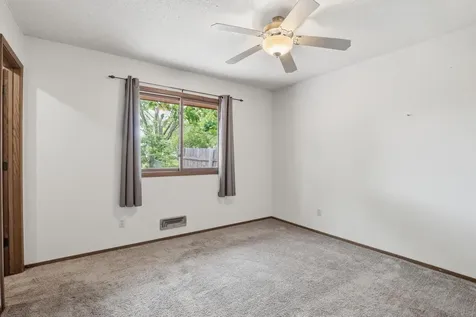 9440 Park Avenue S Bloomington MN 55420