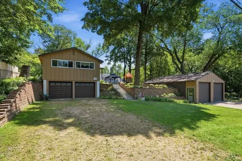 175 Tonka Bay Road Excelsior MN 55331