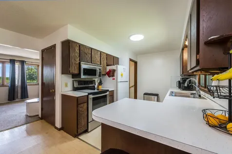 23265 445th Avenue Delavan MN 56023