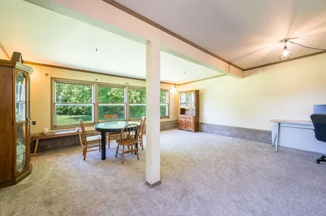 23265 445th Avenue Delavan MN 56023