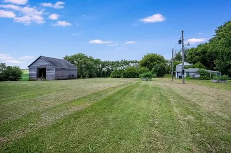23265 445th Avenue Delavan MN 56023
