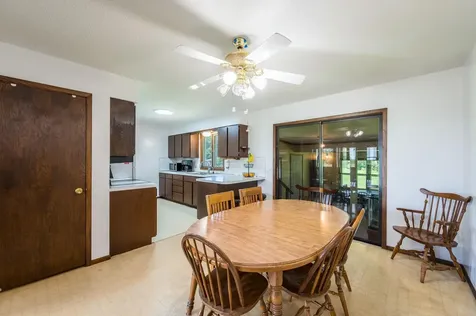 23265 445th Avenue Delavan MN 56023