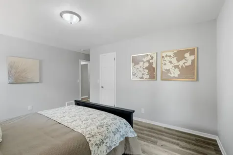 5132 Vincent Avenue N Minneapolis MN 55430