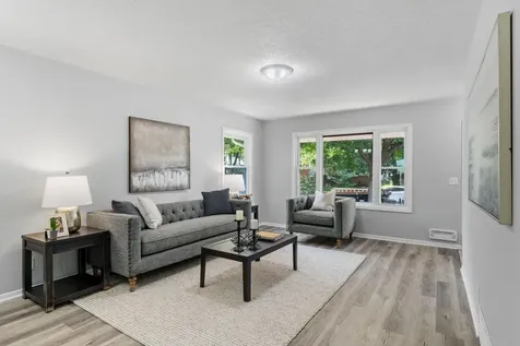 5132 Vincent Avenue N Minneapolis MN 55430