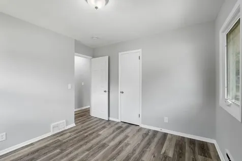 5132 Vincent Avenue N Minneapolis MN 55430