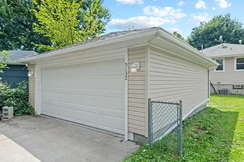 5132 Vincent Avenue N Minneapolis MN 55430