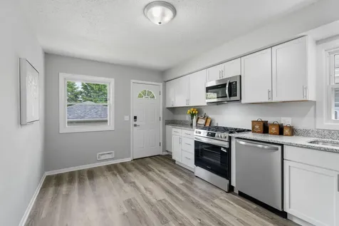 5132 Vincent Avenue N Minneapolis MN 55430