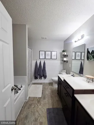 1667 Hidden Trail Mayer MN 55360
