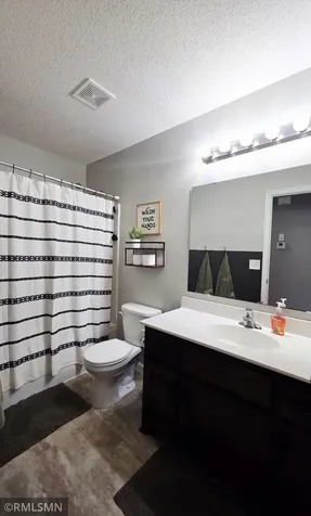 1667 Hidden Trail Mayer MN 55360