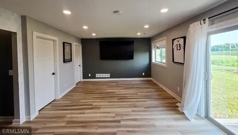 1667 Hidden Trail Mayer MN 55360