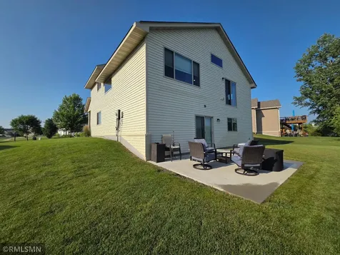 1667 Hidden Trail Mayer MN 55360