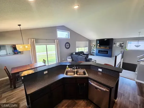 1667 Hidden Trail Mayer MN 55360