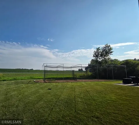 1667 Hidden Trail Mayer MN 55360