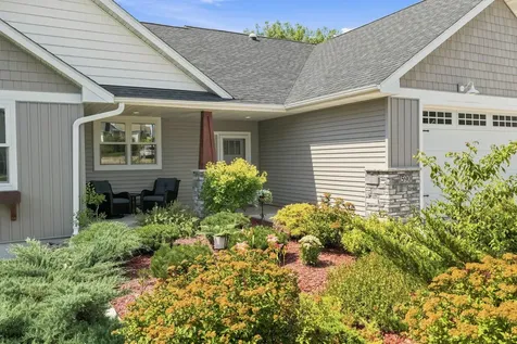 590 Northern Lights Drive Prescott WI 54021