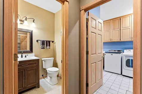 8148 Ithaca Lane N Maple Grove MN 55311