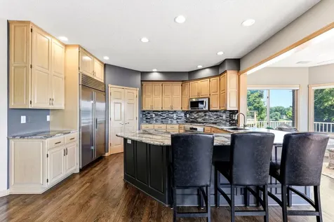 8148 Ithaca Lane N Maple Grove MN 55311