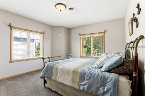 8148 Ithaca Lane N Maple Grove MN 55311