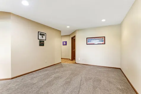 8148 Ithaca Lane N Maple Grove MN 55311