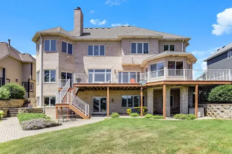 8148 Ithaca Lane N Maple Grove MN 55311