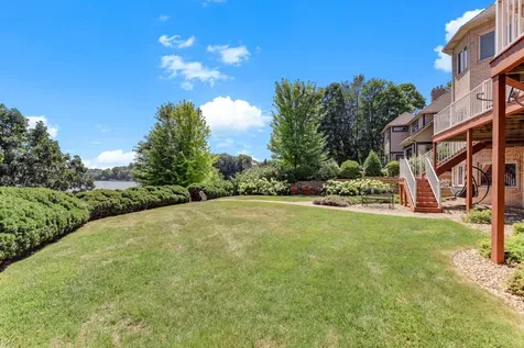 8148 Ithaca Lane N Maple Grove MN 55311